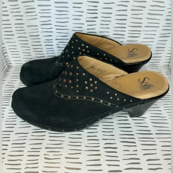 Sofft Suede Leather Studded Slip on Mules Clogs Size 8.5 - Picture 2 of 6